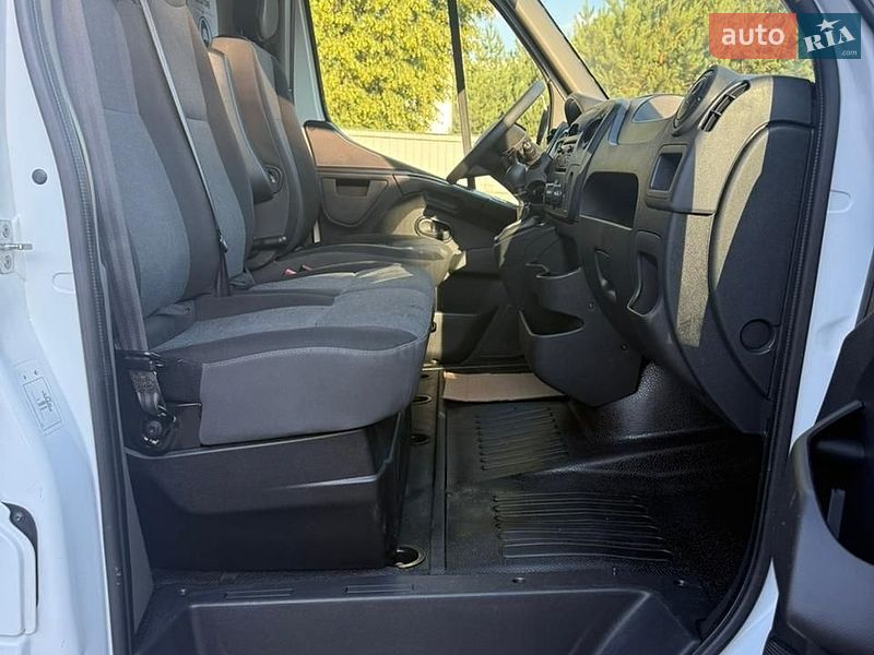 Грузовой фургон Renault Master 2019 в Луцке