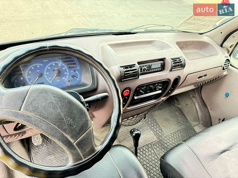 Рефрижератор Renault Master 2000 в Одессе