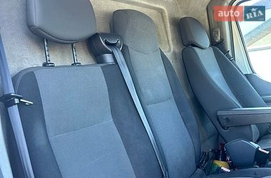Вантажний фургон Renault Master 2012 в Дніпрі