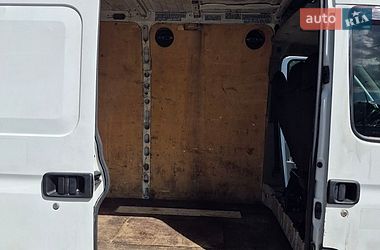 Вантажний фургон Renault Master 2005 в Києві