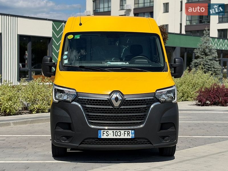 Вантажний фургон Renault Master 2020 в Городку