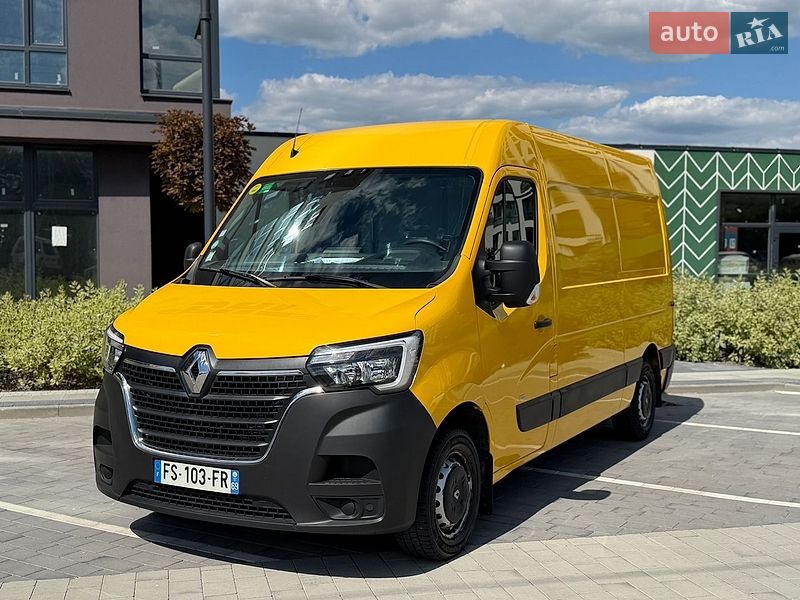 Вантажний фургон Renault Master 2020 в Городку