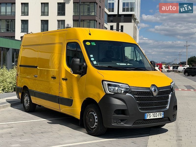 Вантажний фургон Renault Master 2020 в Городку