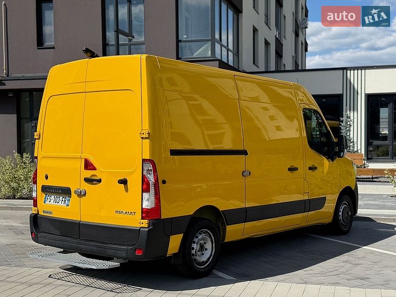 Вантажний фургон Renault Master 2020 в Городку
