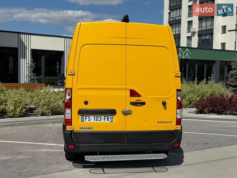 Вантажний фургон Renault Master 2020 в Городку