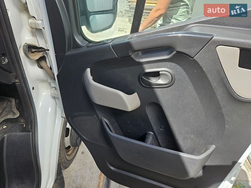 Грузовой фургон Renault Master 2017 в Ивано-Франковске
