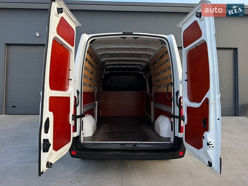 Вантажний фургон Renault Master 2023 в Дубні фото 24 Вантажний фургон Renault Master 2023 в Дубні