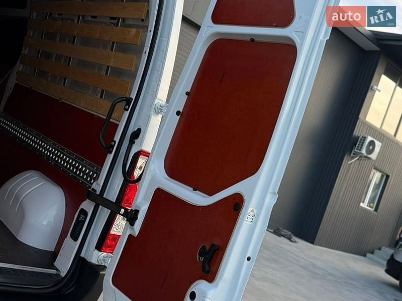 Вантажний фургон Renault Master 2023 в Дубні фото 27 Вантажний фургон Renault Master 2023 в Дубні