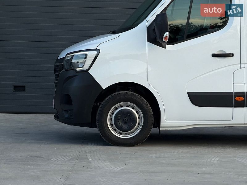 Вантажний фургон Renault Master 2023 в Дубні фото 60 Вантажний фургон Renault Master 2023 в Дубні