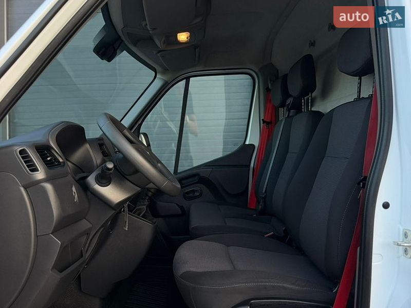 Вантажний фургон Renault Master 2023 в Дубні фото 64 Вантажний фургон Renault Master 2023 в Дубні