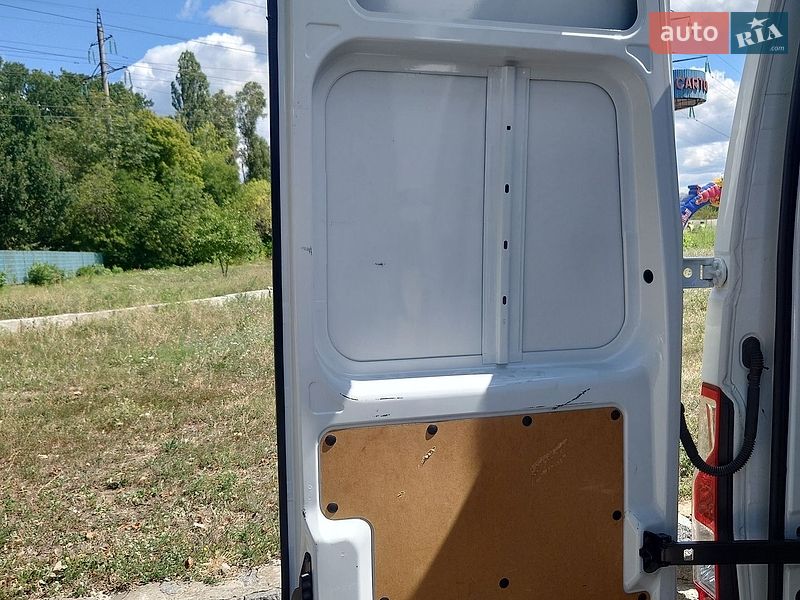 Вантажопасажирський фургон Renault Master 2020 в Ужгороді