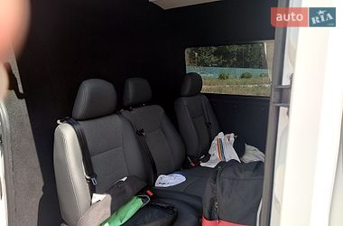 Вантажопасажирський фургон Renault Master 2020 в Ужгороді