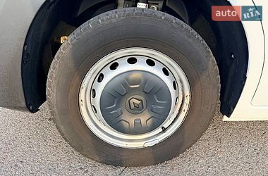 Тентованый Renault Master 2022 в Киеве