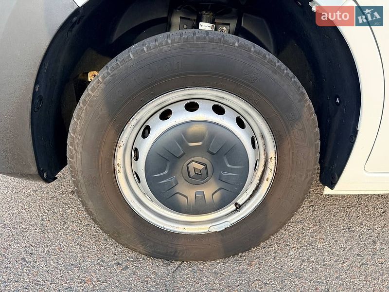 Тентованый Renault Master 2022 в Киеве