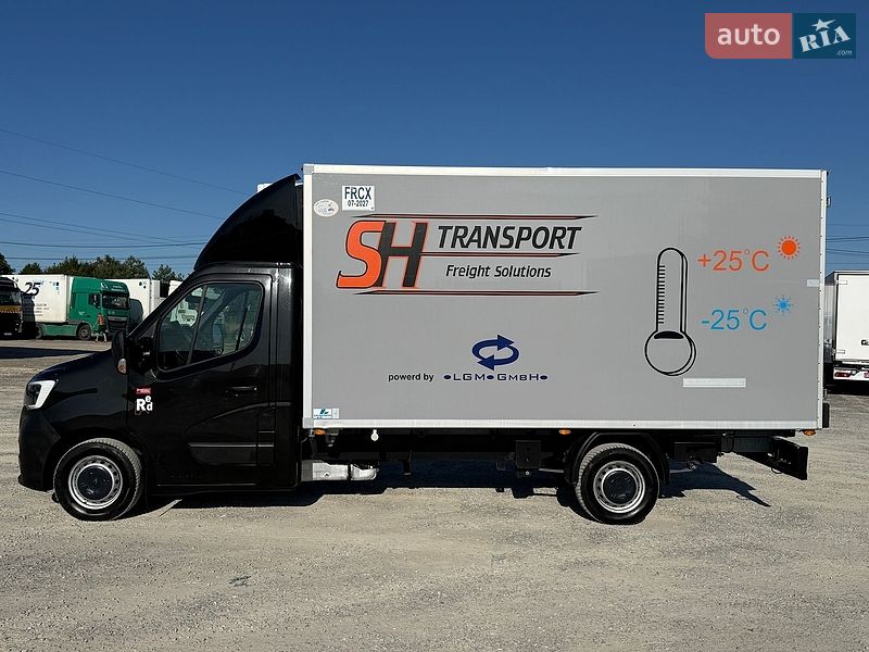 Вантажний фургон Renault Master 2021 в Львові