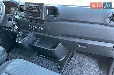 Вантажний фургон Renault Master 2021 в Луцьку