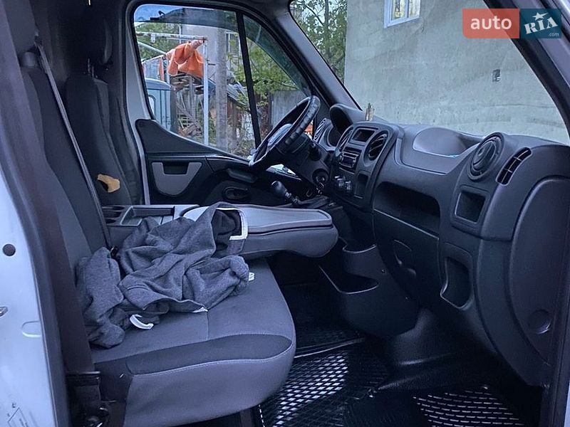 Інші вантажівки Renault Master 2013 в Києві