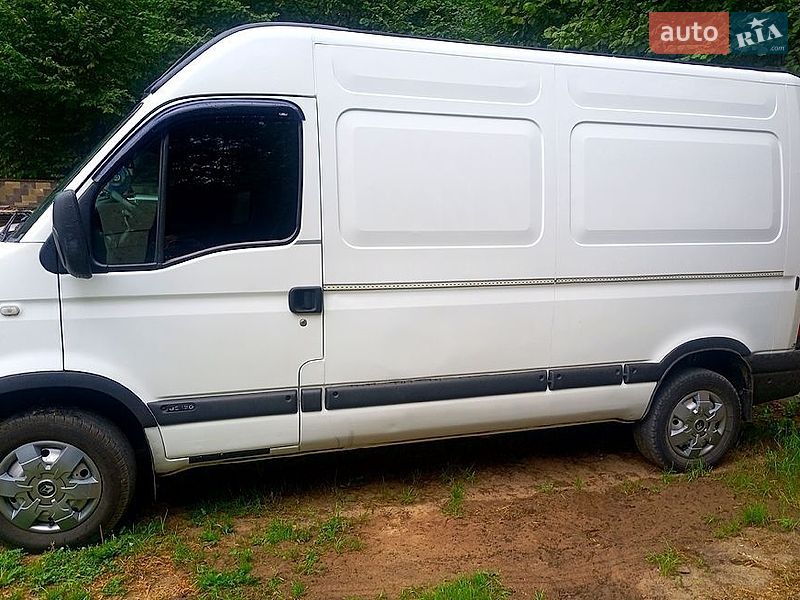Грузовой фургон Renault Master 2006 в Костополе