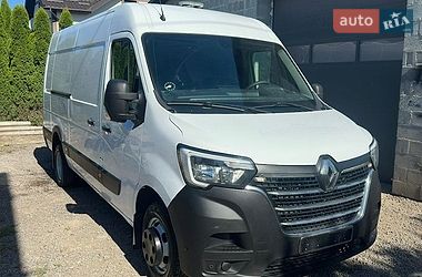 Вантажний фургон Renault Master 2020 в Львові