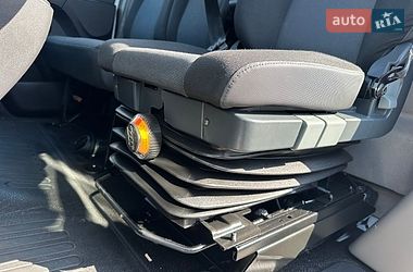Інші вантажівки Renault Master 2021 в Рівному