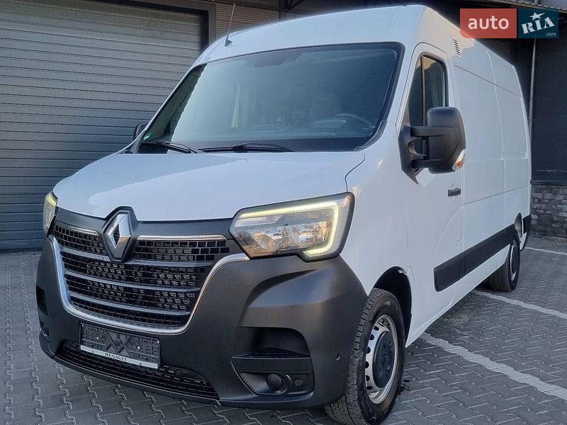 Вантажний фургон Renault Master 2022 в Бердичеві