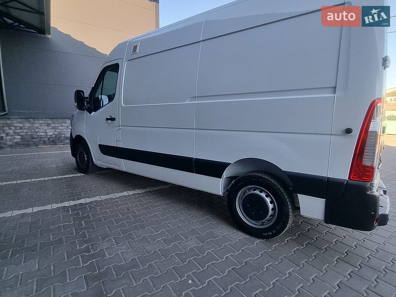 Вантажний фургон Renault Master 2022 в Бердичеві