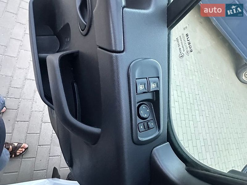 Борт Renault Master 2022 в Луцьку