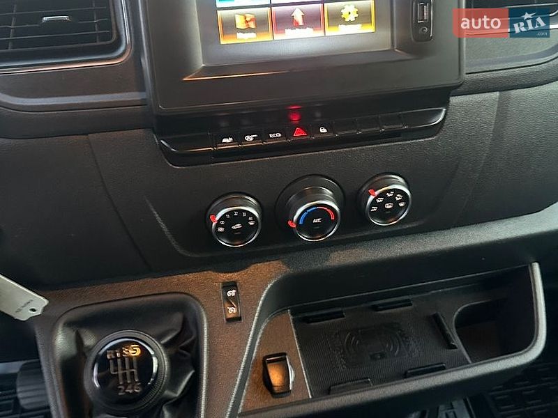 Борт Renault Master 2022 в Луцьку