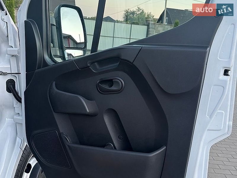 Борт Renault Master 2022 в Луцьку