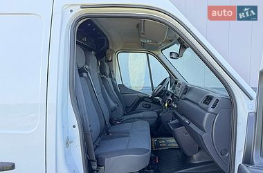Вантажний фургон Renault Master 2020 в Рівному