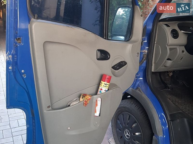 Мінівен Renault Master 2006 в Краматорську