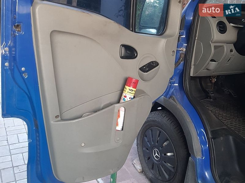 Мінівен Renault Master 2006 в Краматорську