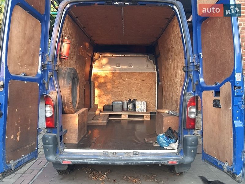 Мінівен Renault Master 2006 в Краматорську