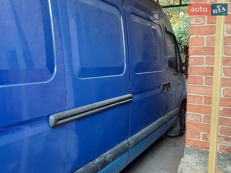 Мінівен Renault Master 2006 в Краматорську