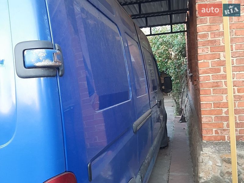 Мінівен Renault Master 2006 в Краматорську