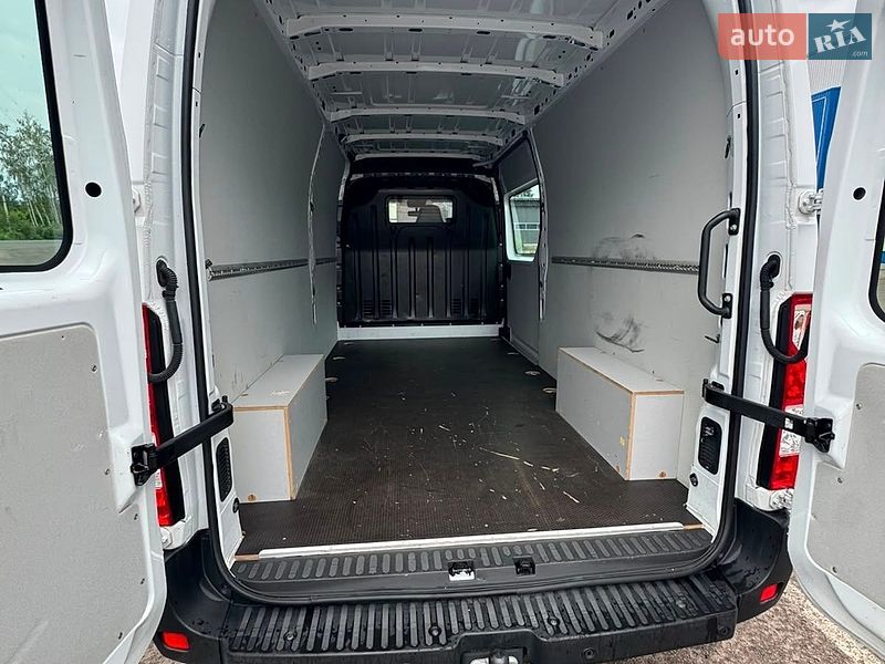 Вантажний фургон Renault Master 2022 в Ковелі