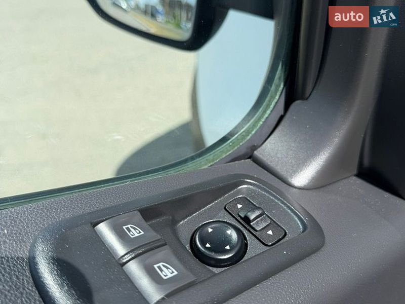Грузовой фургон Renault Master 2022 в Луцке