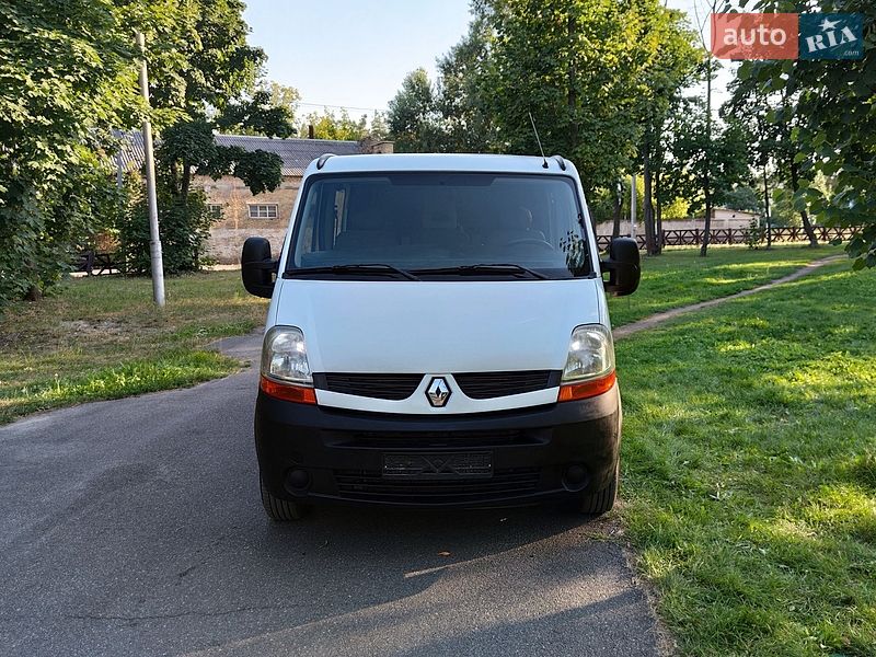 Минивэн Renault Master 2007 в Киеве