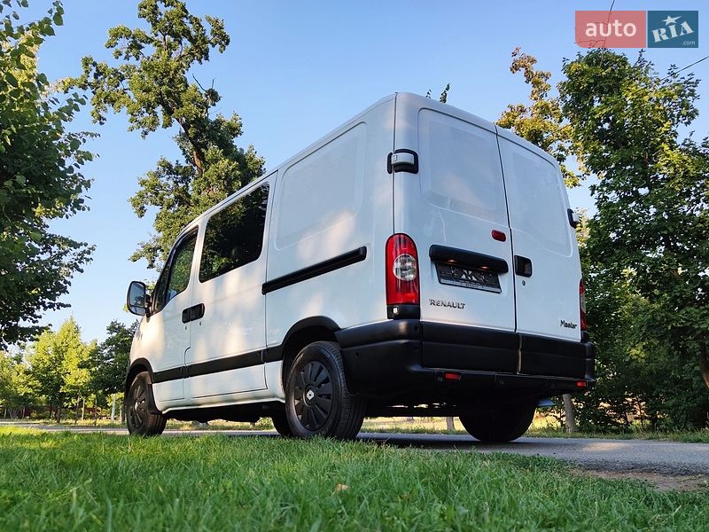 Минивэн Renault Master 2007 в Киеве