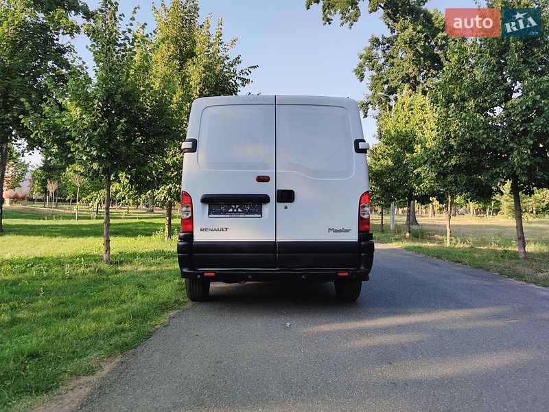 Минивэн Renault Master 2007 в Киеве
