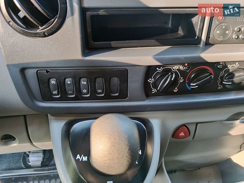 Минивэн Renault Master 2007 в Киеве