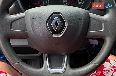 Платформа Renault Master 2023 в Ровно