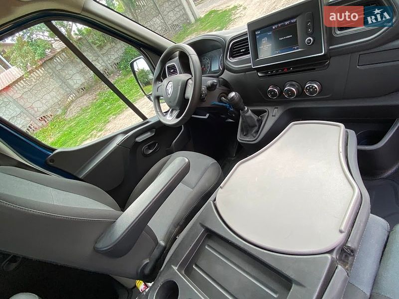 Платформа Renault Master 2023 в Ровно