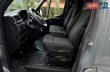 Вантажний фургон Renault Master 2022 в Києві