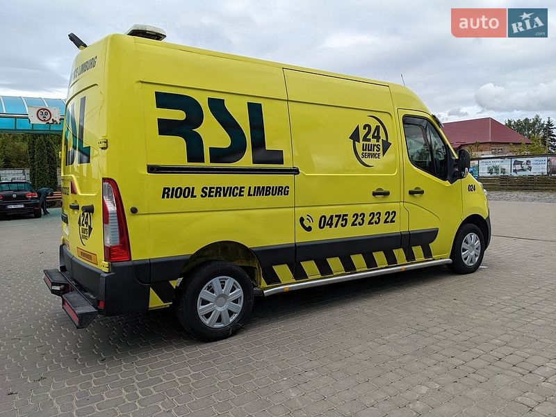 Грузовой фургон Renault Master 2015 в Березному