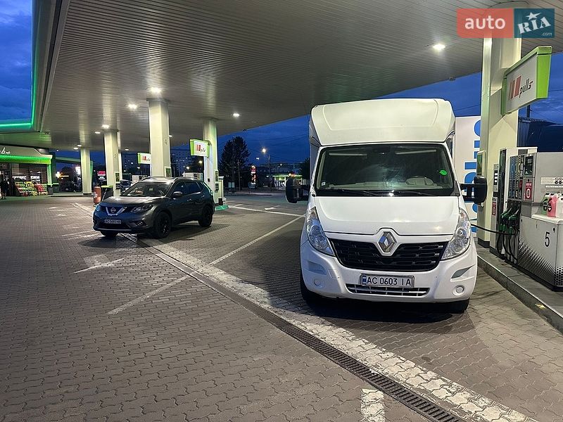 Автовоз Renault Master 2015 в Луцьку