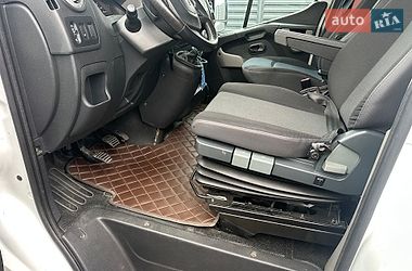 Автовоз Renault Master 2015 в Луцьку