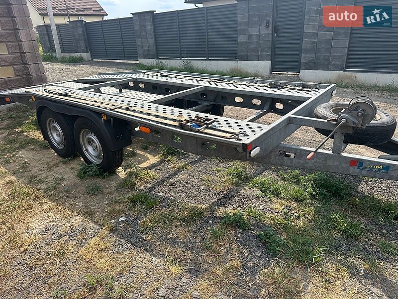Автовоз Renault Master 2015 в Луцьку