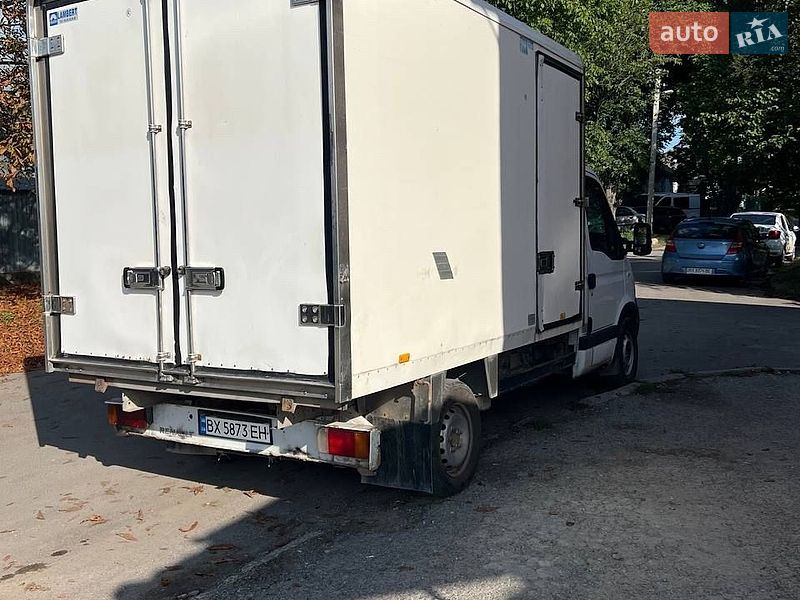Рефрижератор Renault Master 2007 в Каменец-Подольском