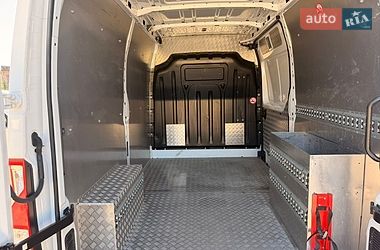 Грузовой фургон Renault Master 2021 в Киеве